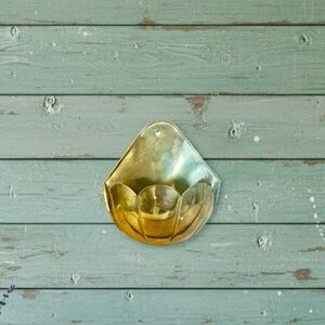 Vintage Brass Scalloped Pocket Planter Wall Sconce